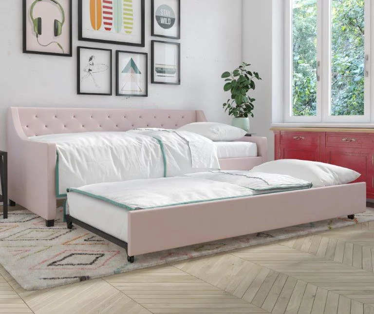 Her Majesty Light Pink Linen Daybed & Trundle 3 Her Majesty Light Pink Linen Daybed & Trundle