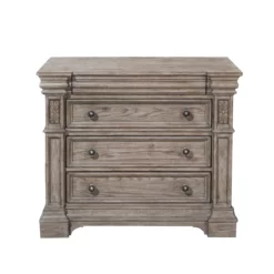 Kingsbury 4-Drawer Bachelor's Chest