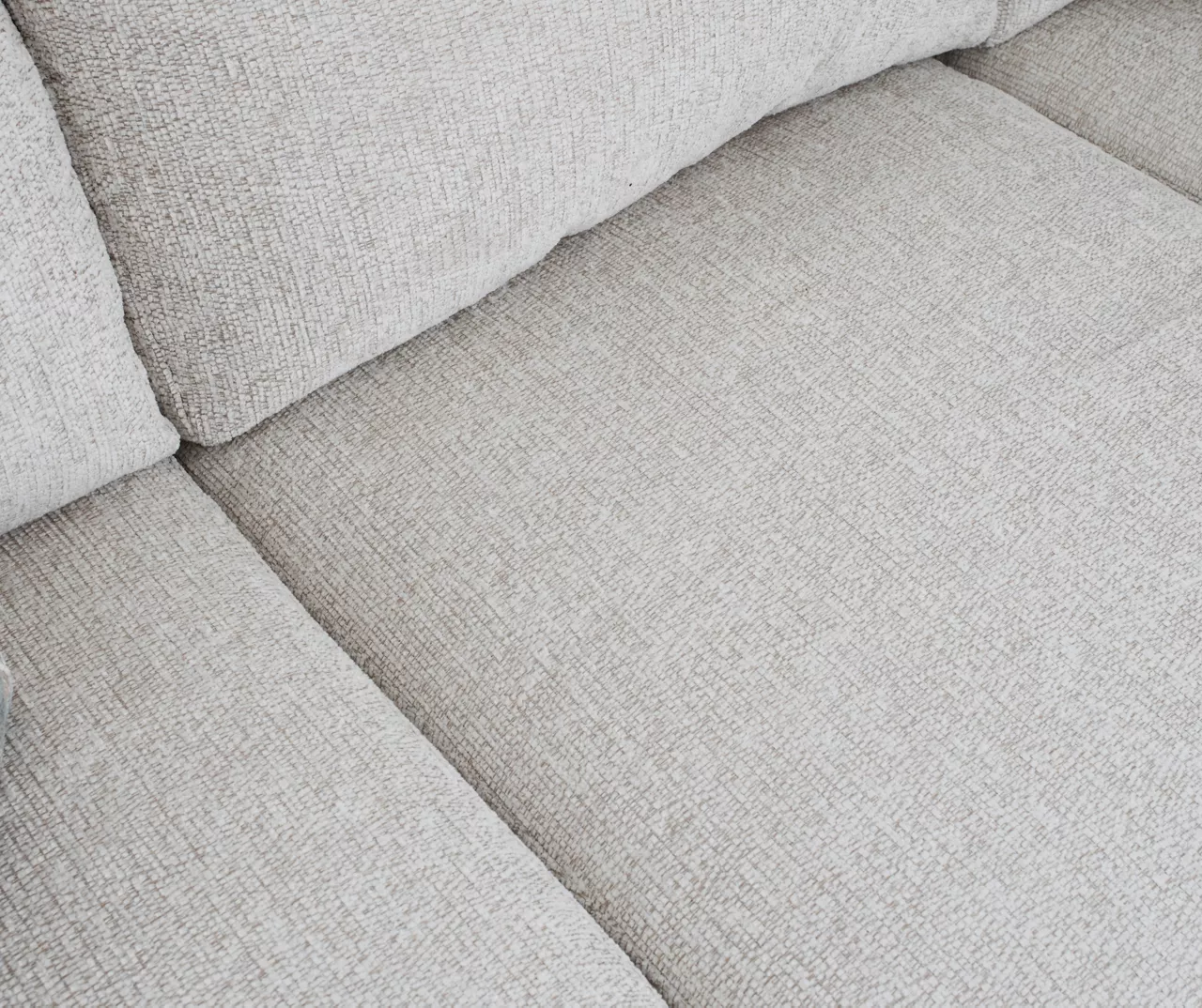 Cullendale Sandstone Cream Sofa 5 Cullendale Sandstone Cream Sofa - Image 3